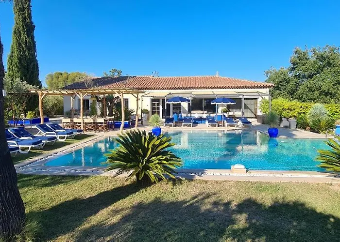Location Villa Avec Piscine Chauffee