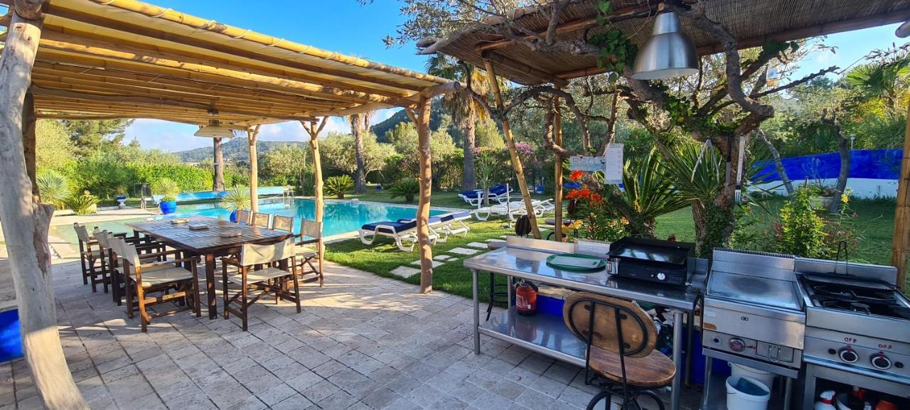 Villa Location Avec Piscine Chauffee Le Castellet (Var)