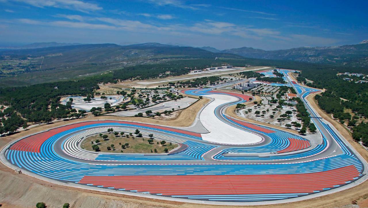 Villa Location Avec Piscine Chauffée Le Castellet (Var)